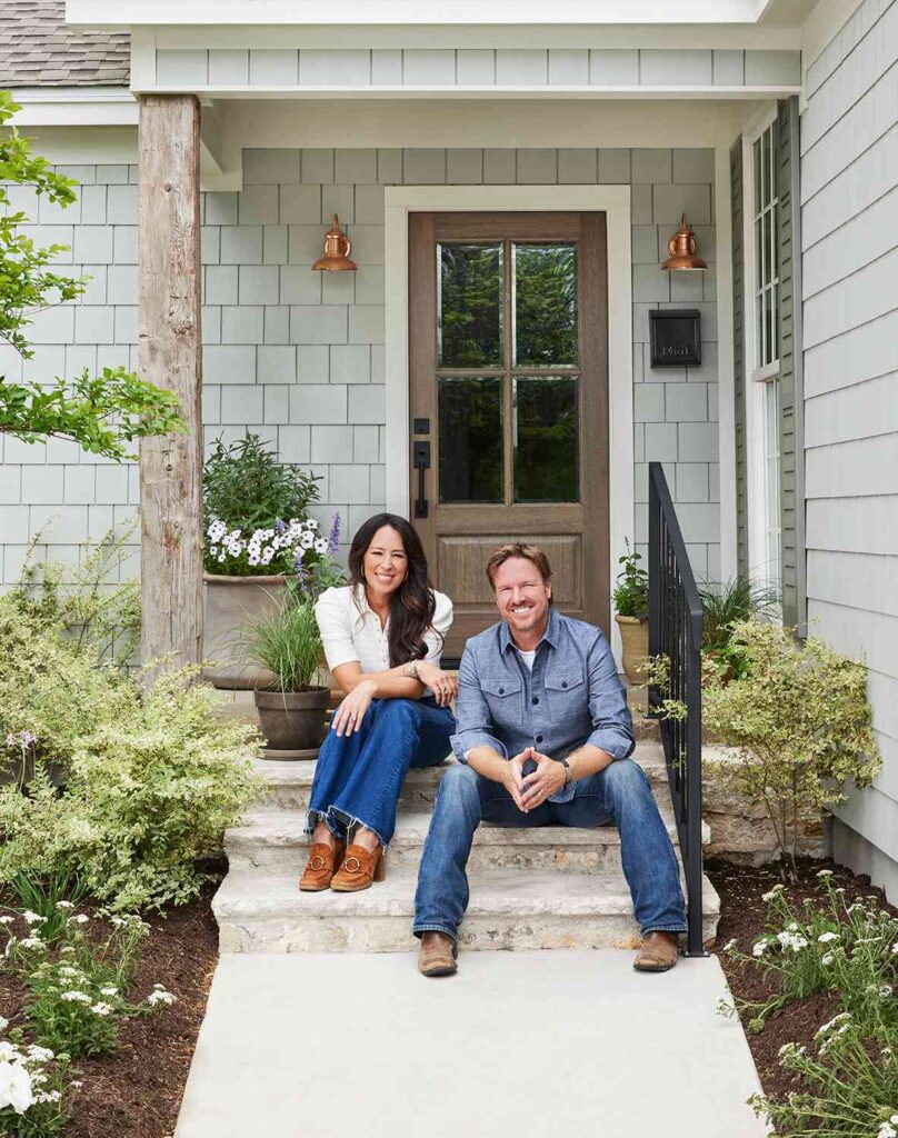 Chip and Joanna Gaines Launch 'Timeless' Siding Collection with James