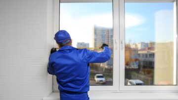 Why You Should Work With a Window Replacement Contractor